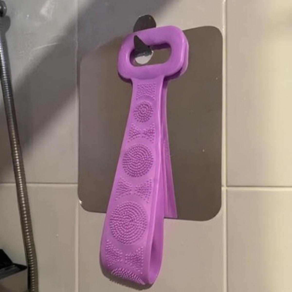 Silicone Back Scrubber – Deep Clean Body Brush